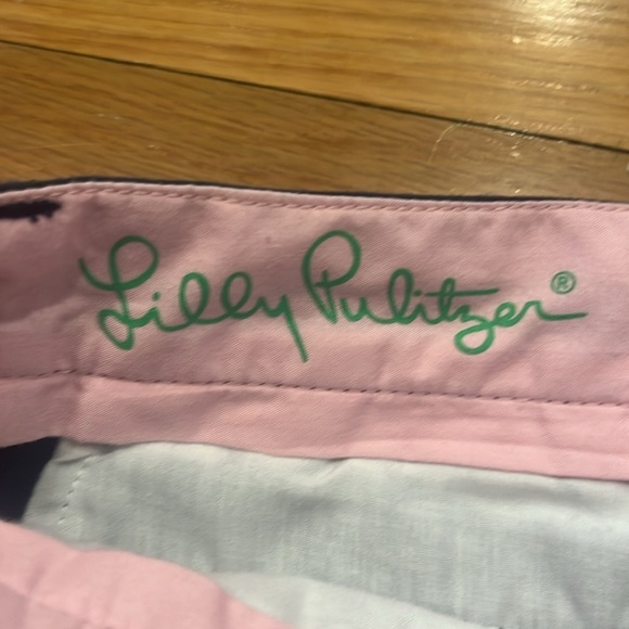 Lilly Pulitzer navy blue cotton Avenue shorts size 2 . - Picture 2 of 9